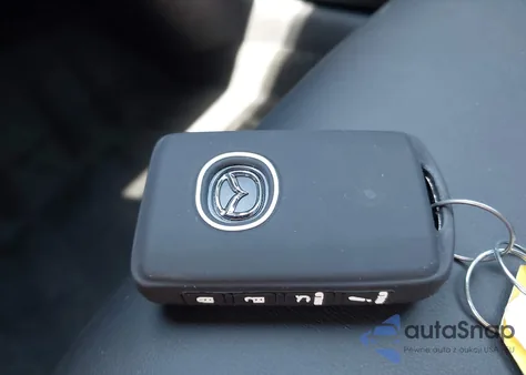 2024 Mazda Mazda3 2.5 S Preferred из США, поврежденный, VIN JM1BPALM4R1656332